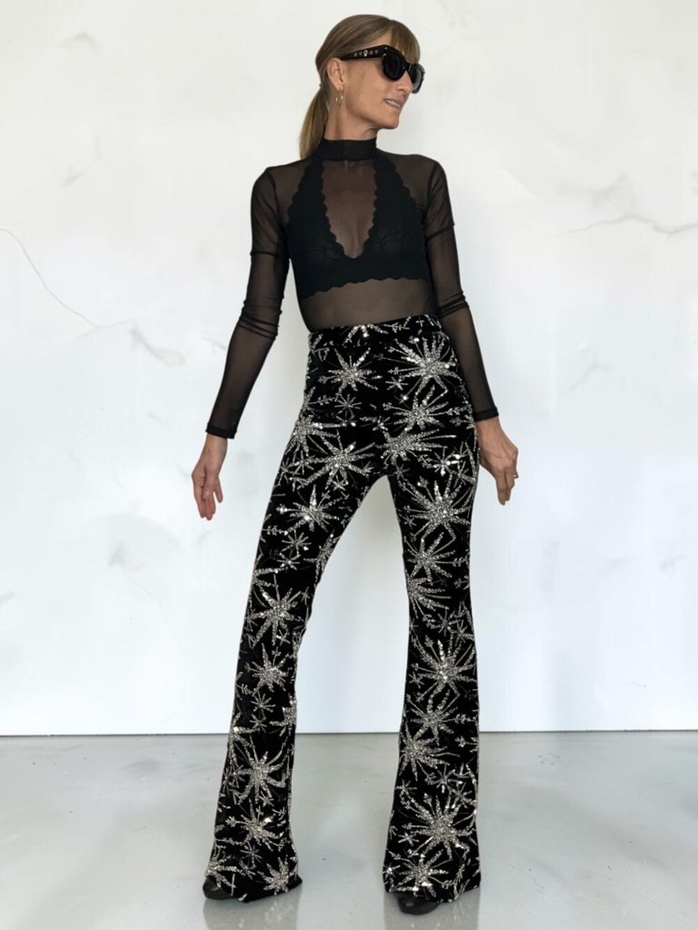 Nadine Merabi Stella Star Sequins Velvet Pant 2 Black Flare Leg High Rise